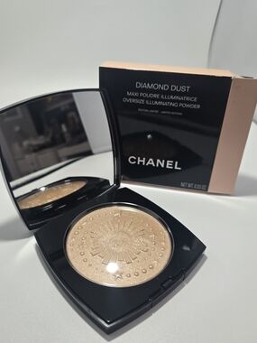 CHANEL Diamond Dust Maxi Illuminating Powder BRAND NEW IN BOX